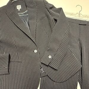Anne Klein Pant Suit, 10